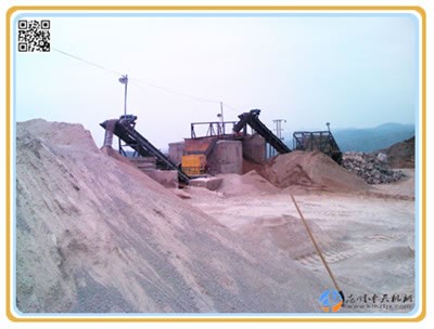 云南潞西?？俍CF60型制砂機(jī)生產(chǎn)現(xiàn)場